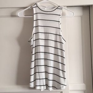 Cute black & white top